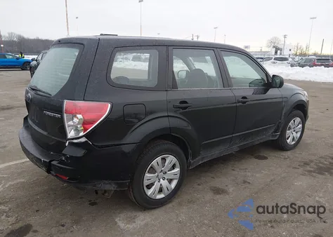 2009 Subaru Forester 2.5X z USA, uszkodzony, nr VIN JF2SH61689H720640